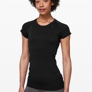 Lululemon Swiftly Tech Short Sleeved Crew